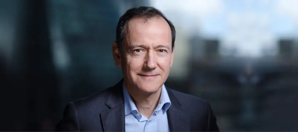 A headshot of Noel Richardson