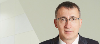 A headshot of Sylvain Bouteillé