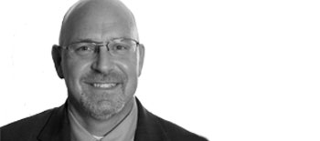 A headshot of Joe Vierling