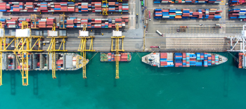 Bigger ships, more frequent and severe transit delays