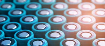 Lithium- vs. Lithium-Ionen-Batterien: Wichtige Unterschiede f&uuml;r die erfolgreiche Brandbek&auml;mpfung&nbsp;