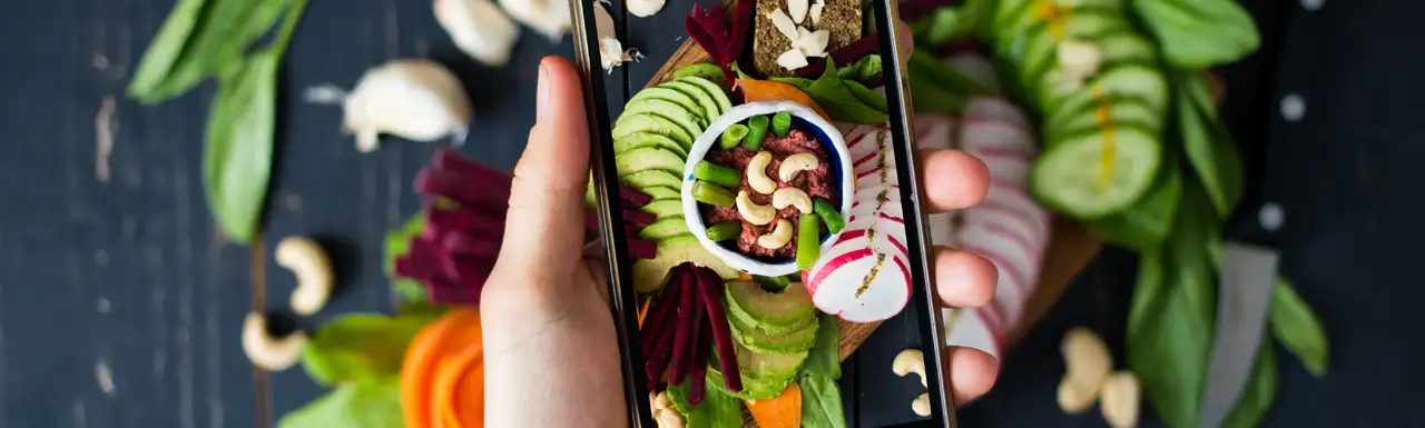 social media food and beverage